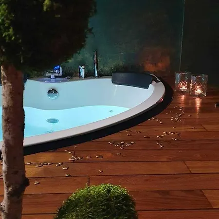 La לינה וארוחת בוקר *